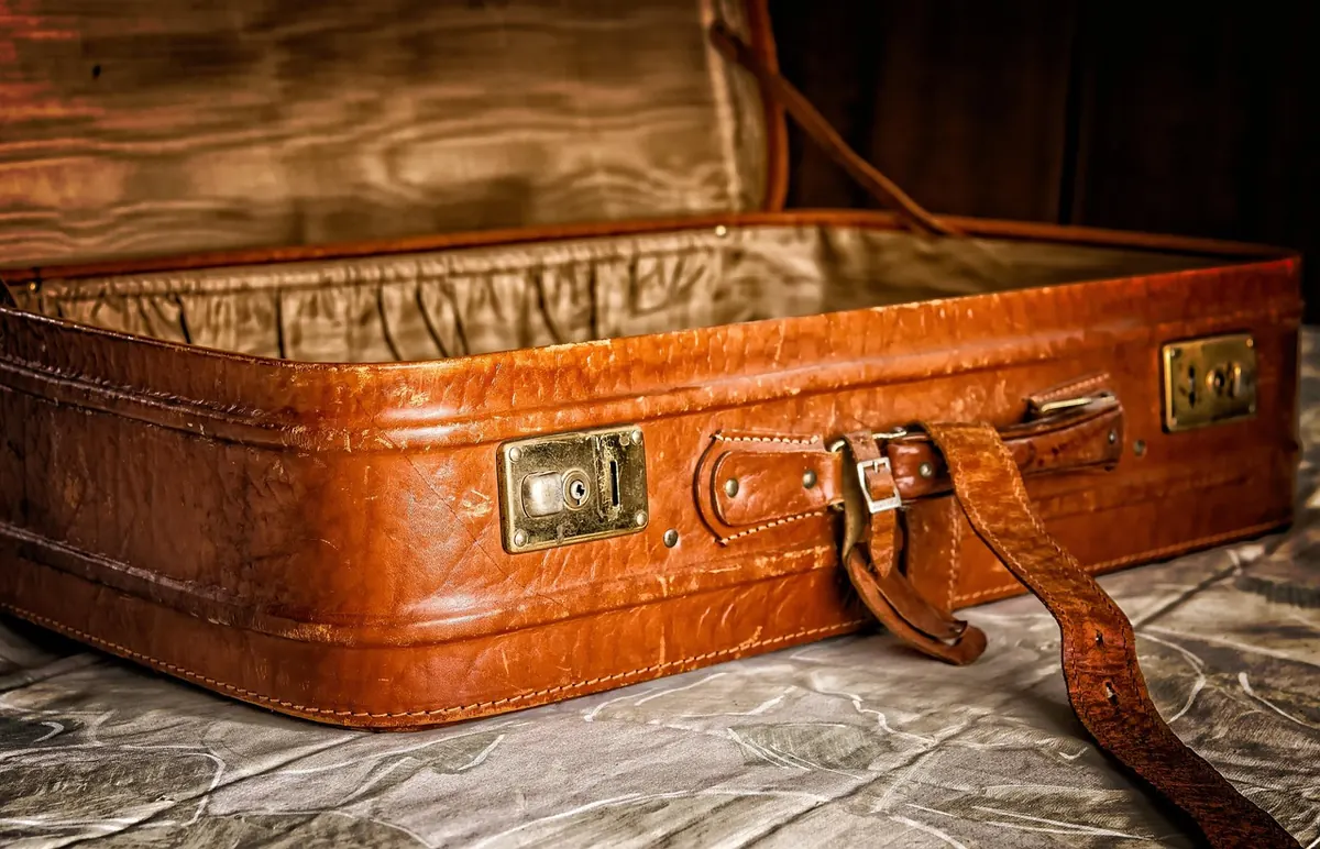 Rainy Trip Packing Checklist: Which Umbrella to Take on Vacation